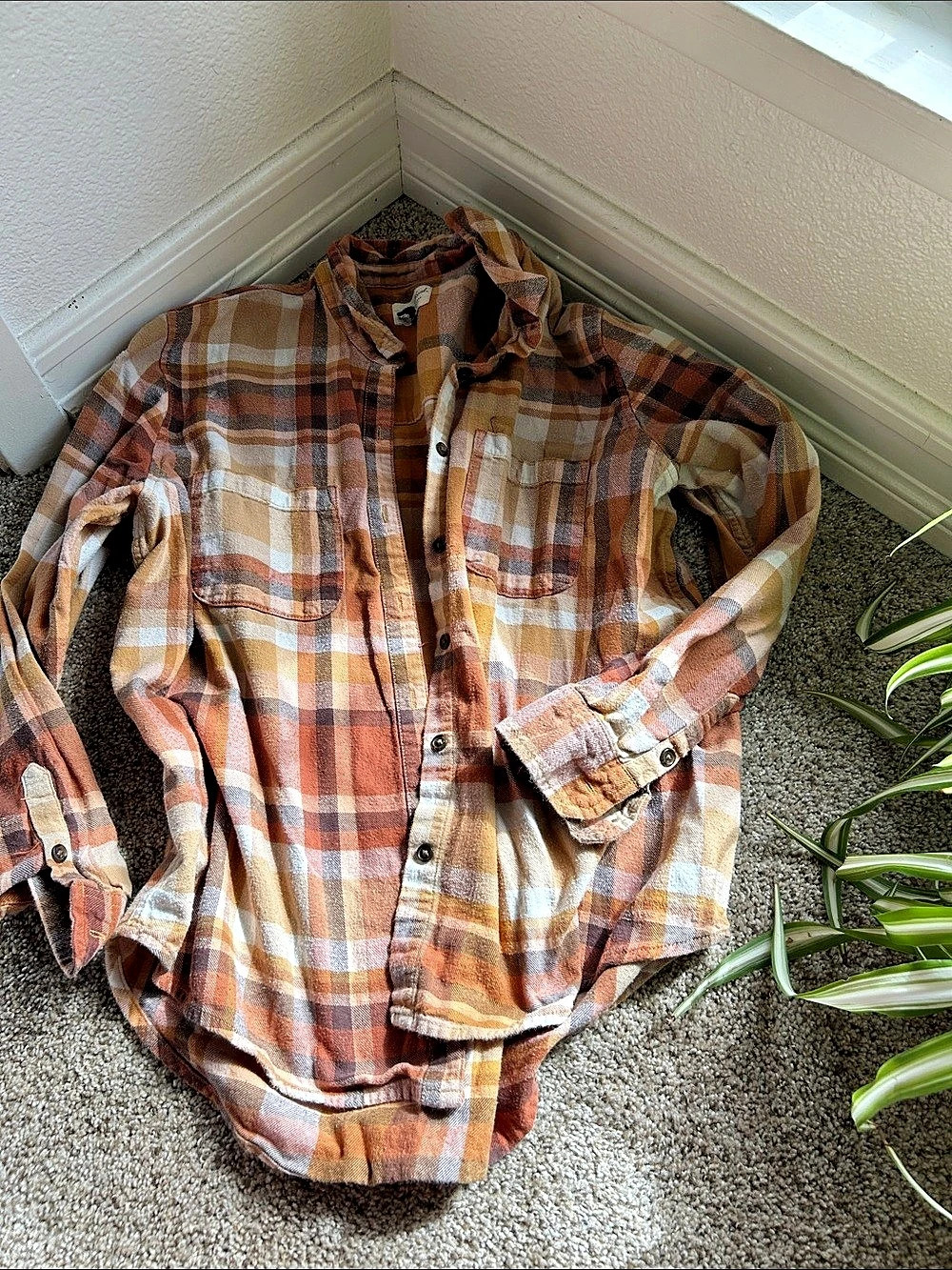 Universal Thread Plaid Long-Sleeve Cotton Flannel Shirt Brown & orange Medium